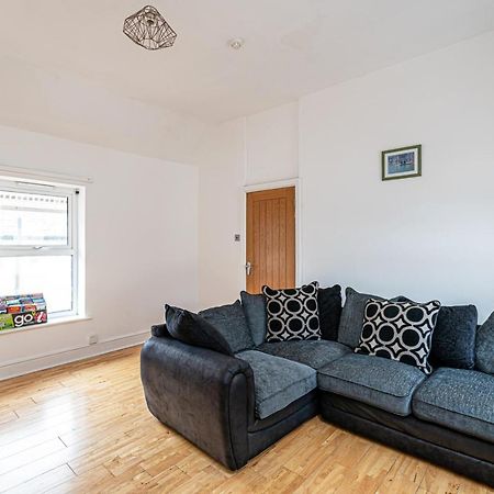 Two Bedroom Holiday Apartment Colwyn Bay Eksteriør bilde