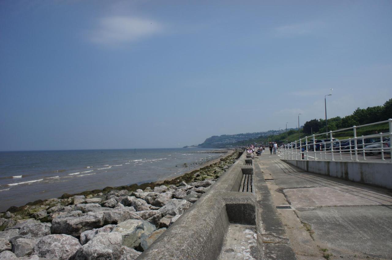 Two Bedroom Holiday Apartment Colwyn Bay Eksteriør bilde